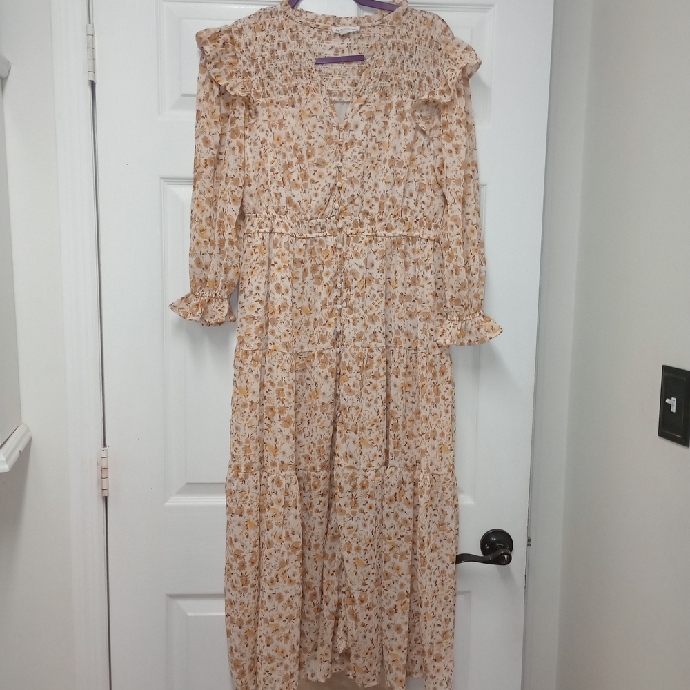 By The River Floral Midi Dress - Picture 2 of 5